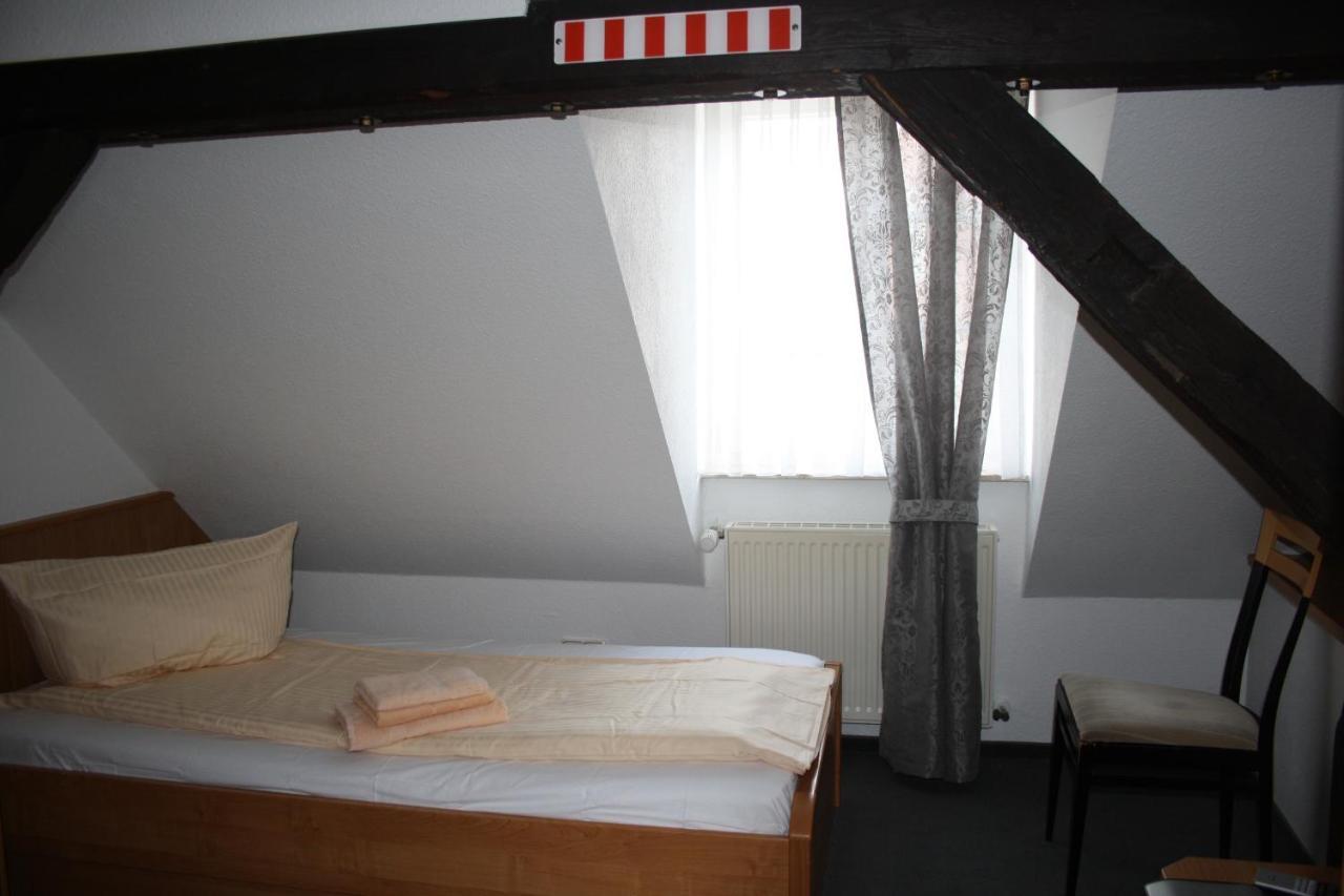 Hotel & Restaurant Aragwi Salzwedel Exteriör bild